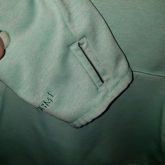 UA Hoodie size lg - Picture 3 of 3